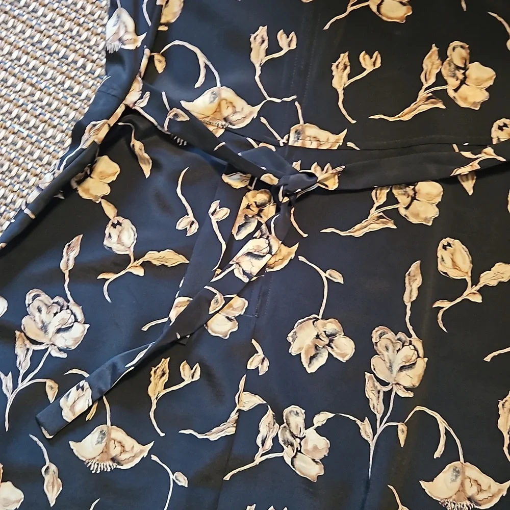 Ladies/Juniors Floral Maxi Dress - Picture 11 of 11